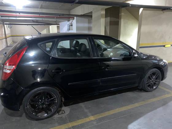 HYUNDAI I30 2.0 MPFI GLS 16V GASOLINA 4P AUTOMÁTICO HYUNDAI I30 2.0 MPFI GLS 16V GASOLINA 4P AUTOMÁTICO